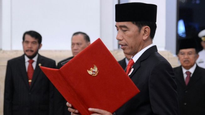 2018, Jokowi: Fokus Tingkatkan Pertumbuhan Ekonomi