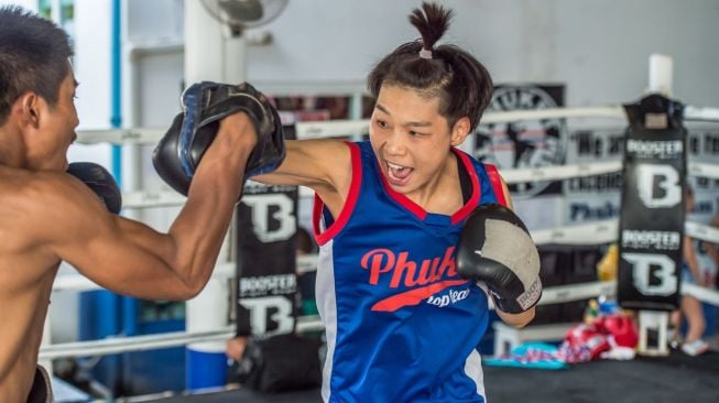 Salah satu sesi latihan petarung mixed martial arts (MMA) asal Cina, Xiong Jing Nan. [Dok. ONE Championship]