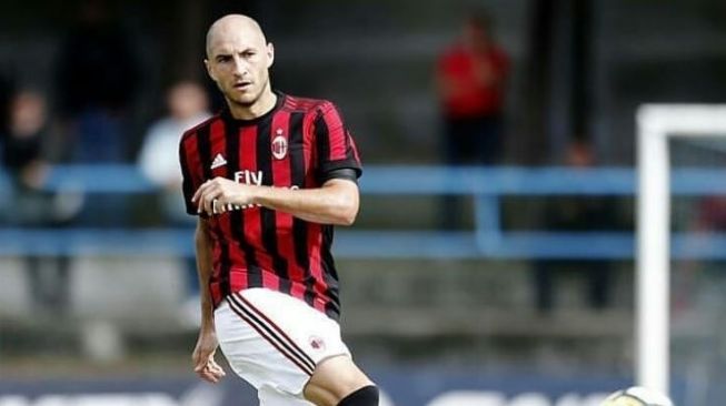 Inter Milan Tertarik Boyong Gabriel Paletta dari AC Milan