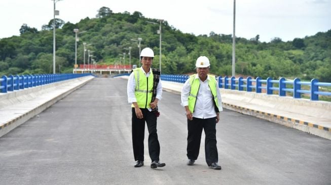 Menteri Basuki Hadimuljono Bongkar Kebiasaan Presiden Jokowi yang Bikin Haru: Salat Terjaga Tapi Jarang Makan!