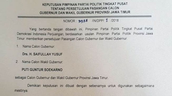 Surat keputusan DPP PDIP menunjuk Puti Guntur Soekarno sebagai pengganti Abdullah Azwar Anas menjadi bakal calon wakil gubernur berpasangan dengan Saifullah Yusuf di Pilkada Jawa Timur 2018. [Suara.com]