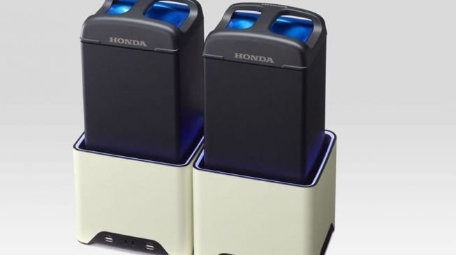 Honda Mobile Power Pack Charge and Supply - Expendable Concept di CES 2018. [Honda]