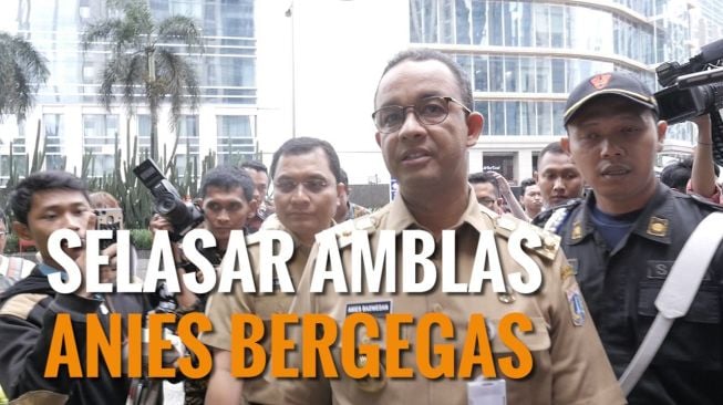 Kata Anies Baswedan soal Selasar Gedung BEI Roboh