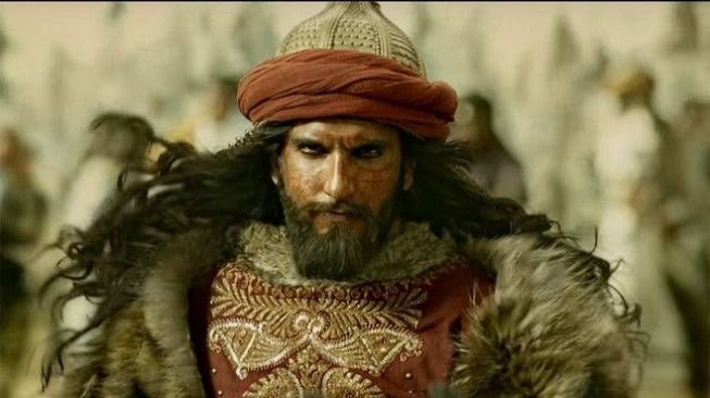 Ranveer Singh memerankan Sultan Alauddin Khilji di film Padmavaat. (istimewa)