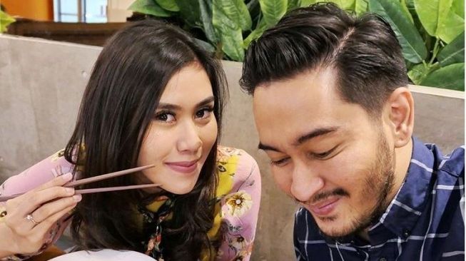 Jeje Govinda dan Syahnaz Sadiqah (Instagram)