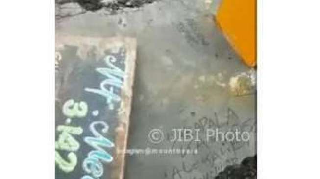 Polisi Usut Gambar Mirip Lambang Organisasi Terlarang di Merbabu