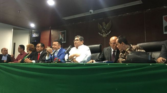 Peradi Protes KPK Tak Koordinasi saat Tahan Fredrich Yunadi