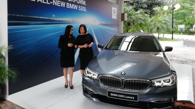 BMW Indonesia resmi meluncurkan All-new BMW 520i Luxury Line di Shangri-La Hotel, Jakarta, Kamis (18/1/2018). [Suara.com/Aditya Gema Pratomo]