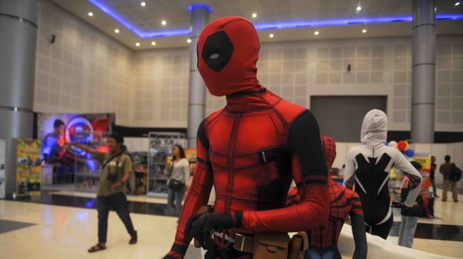 Pameran Toys Week 2018 di Surabaya, Jawa Timur, Kamis (18/1).