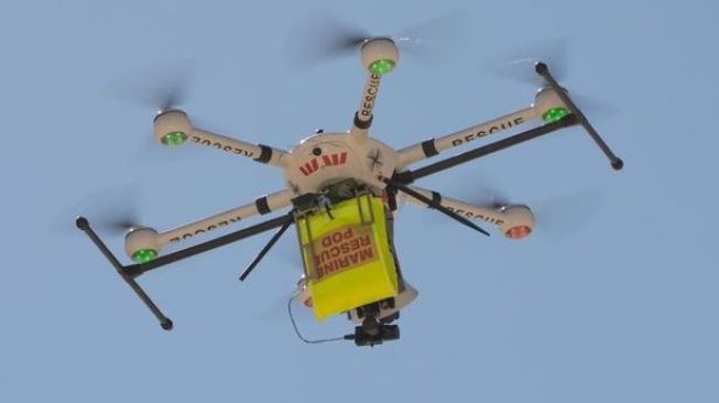 Berkat Drone, Dua Remaja Ini Lolos dari Maut