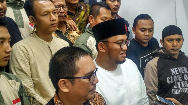 Usai Diperiksa, Dahnil Bantah Sebut Mata Elang Pelaku Kasus Novel