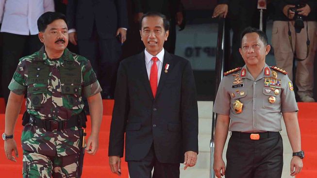 TNI-Polri siap mengamankan pilkada serentak 2018 dan tahapan pemilu 2019.