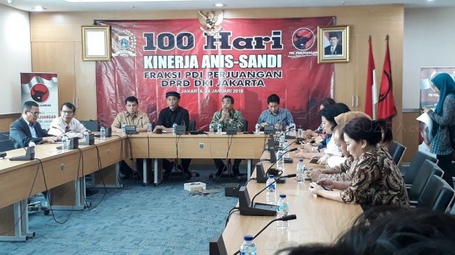 100 Hari Berkuasa, Ini 11 Kritik PDIP DKI Pada Anies - Sandiaga