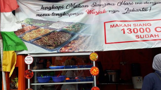 Warjak, Cara Baru Nikmati Masakan Khas Warteg Pinggir Jalan