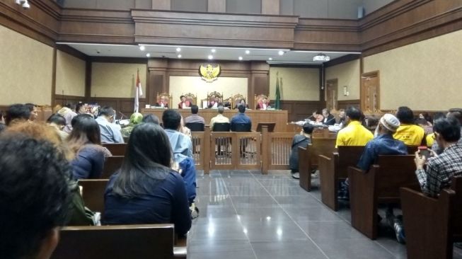 Namanya Disebut di Kasus Bakamla, Setnov: Jahat Juga Ya Kadang Ya