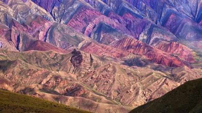 Pegunungan Hornocal, Argentina. (Shutterstock)