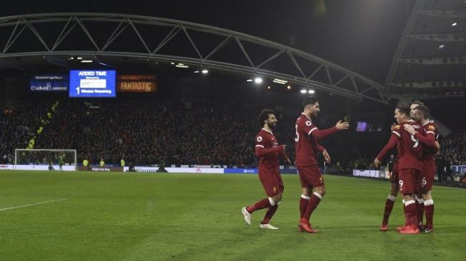 Pemain Liverpool rayakan gol Emre Can ke gawang Huddersfield [AFP]