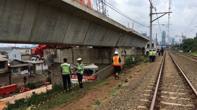 Telan 4 Korban Jiwa, Polisi Usut SOP Proyek DDT Kereta Manggarai