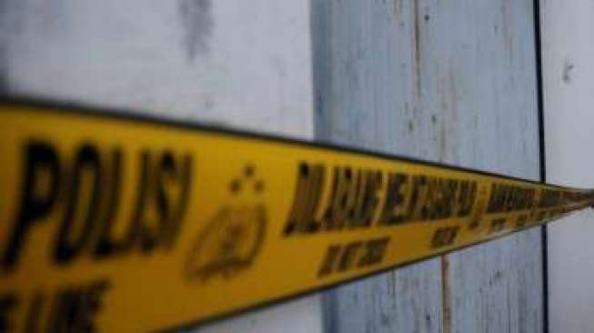 Mabuk Berat, Gadis Muda Karanganyar Tergeletak di Jalan