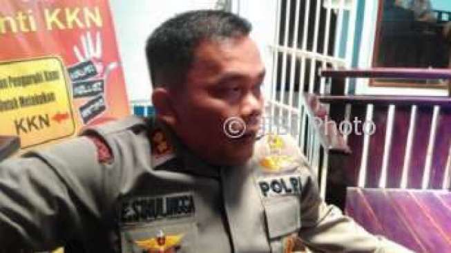 JALAN RUSAK JATENG : Jangan Lengah! Ada 57 Lubang di Jalur Pantura Batang