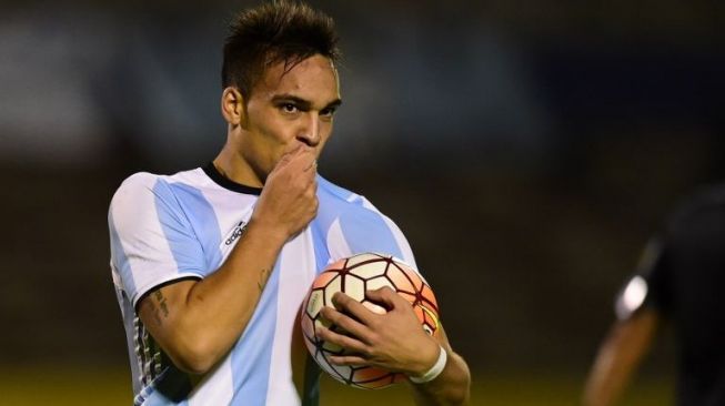 Striker muda asal Argentina yang bermain bersama Racing Club, Lautaro Martinez. [AFP/Rodrigo Buendia]