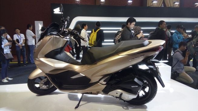 Harga All New Honda  PCX  Lebih Mahal dari Yamaha Nmax