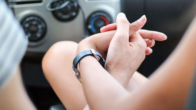 Pasangan berhubungan seks dalam mobil tentu memiliki sensasi yang berbeda. (Shutterstock)