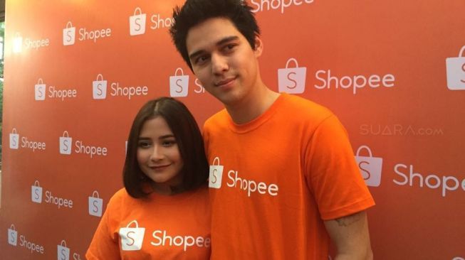 Prilly Latuconsina dan Maxime Bouttier. (Sumarni/Suara.com)