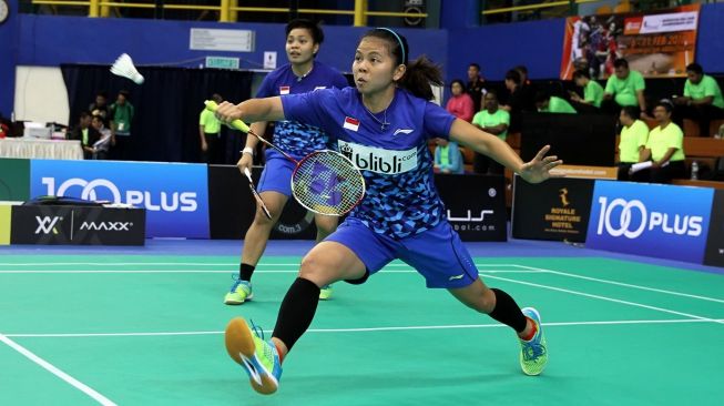 Pasangan ganda putri, Greysia Polii/Apriyani Rahayu, turut berkontribusi besar membawa Indonesia lolos ke semifinal Kejuaraan Beregu Asia 2018 dengan mengalahkan India, 3-1, Jumat (9/2/2018). [Humas PBSI]