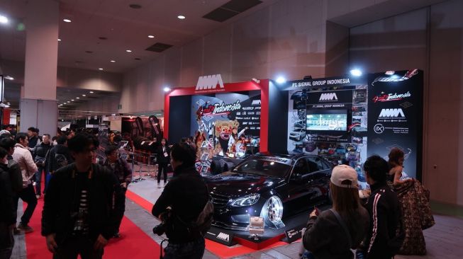 Pameran modifikasi mobil Osaka Automesse 2018 yang sedang digelar di Osaka, Jepang. [Dok. National Modificator and Aftermarket Association]