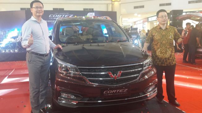 Jelang Imlek Wuling Cortez Resmi Mengaspal di Makassar