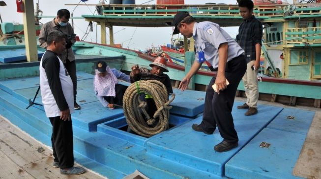 Susi Sebut 229 Kapal Cantrang di Tegal Bersedia Ganti Alat