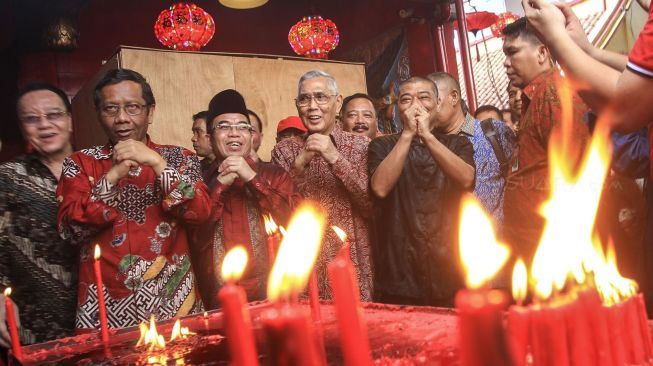 Tim UKP PIP Sambangi Vihara Dharma Bhakti