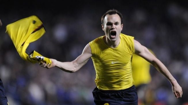 Pemain Barcelona Andres Iniesta rayakan golnya ke gawang Chelsea di leg kedua semifinal Liga Champions musim 2008/09 di Stamford Bridge [AFP]