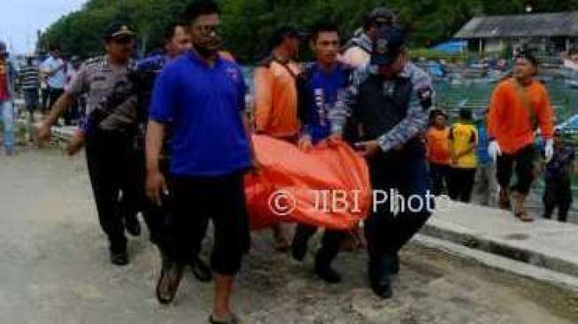 Dua Hari Hilang, Margiono Ditemukan Mengambang di Laut Selatan