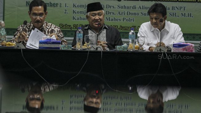 Penanggulangan tindak kekerasan terhadap ulama dan perusakan rumah ibadah. 