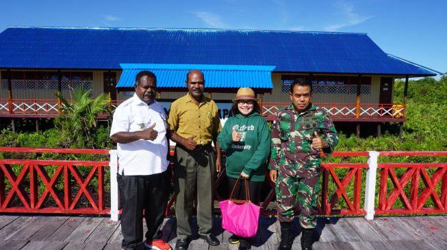 Moeldoko Bersama Enam Menteri Cek Kondisi di Asmat