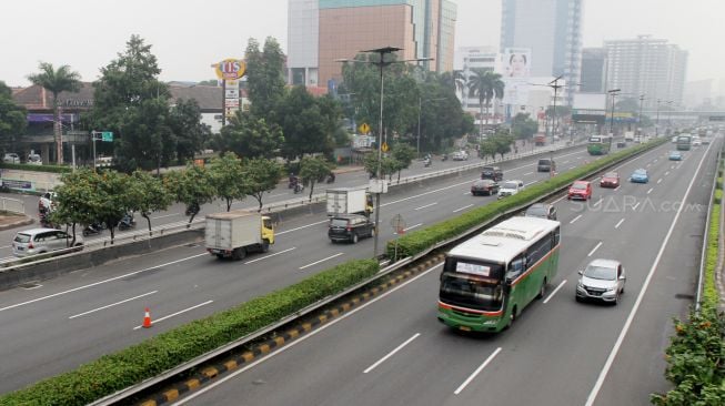 Tilang Pelanggar Ganjil-genap Tol Bekasi Dimulai Hari Ini