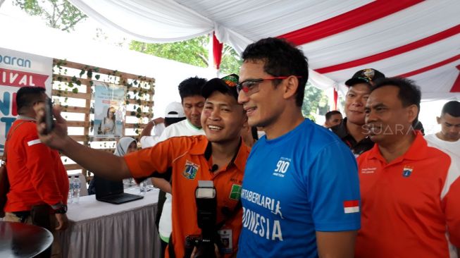 Sandiaga: Yang Buang Sampah ke Danau Sunter Kita Tenggelamkan!