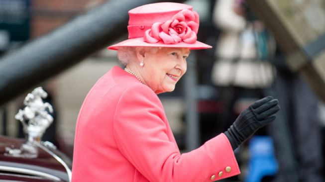 Ratu Elizabeth II Siapkan Pesta untuk Meghan Markle, Seperti Apa ya?