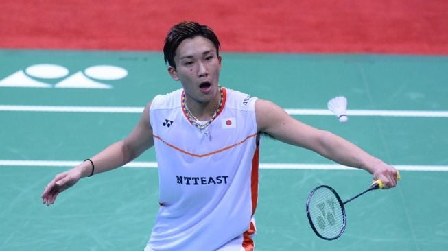 Pebulutangkis tunggal putra Jepang, Kento Momota. [AFP/Sajjad Hussain]