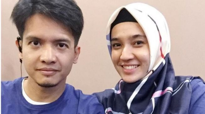 Dimas Seto dan Dhini Aminarti (Instagram)