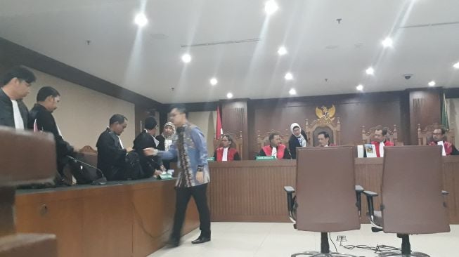 Anggota DPR RI periode 2014-2019 Aditya Anugrah Moha. (suara.com/Nikolaus Tolen)