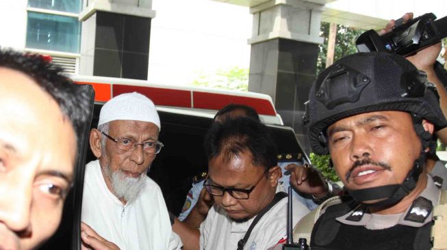 Batal Bebas, FPI Dukung Abu Bakar Baasyir Layangkan Gugatan ke PTUN