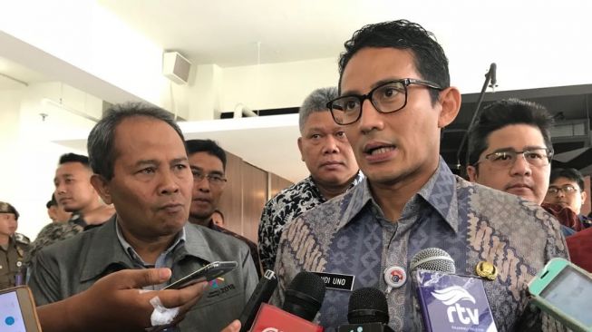 Sandiaga Minta ke Pemilik Gedung Sediakan Tempat bagi PKL