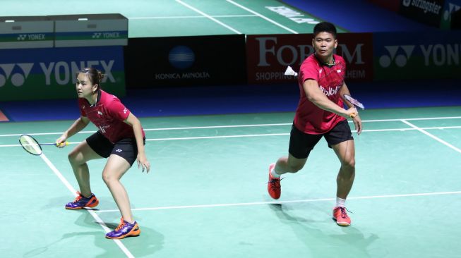 Pasangan ganda campuran Indonesia, Praveen Jordan/Melati Daeva Oktavianti, saat tampil di German Open BWF World Tour Super 300. [Humas PBSI]