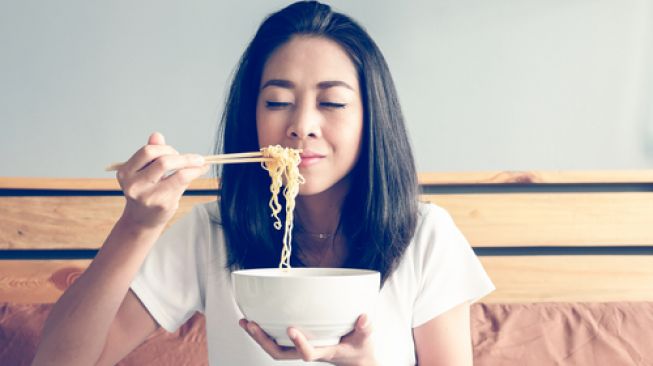 Ternyata Selama Pandemi Tahun 2020 Orang Indonesia Gemar Makan Mie Instan