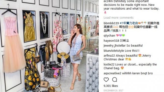 Sosialita sekaligus selebgram asal Singapura, Jamie Chua, memamerkan koleksi barang-barang mahalnya yang disimpan dalam lemari yang disebutnya Bonkers Closer. (Sumber: Jamie Chua/Instagram @ec24m)