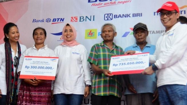 BTN Dukung Elektrifikasi 305 Rumah di Larantuka