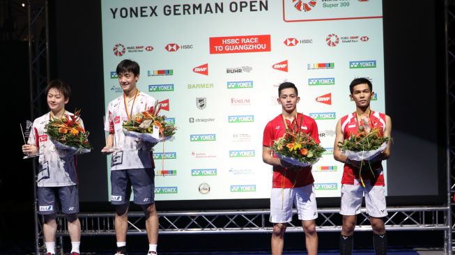 Pasangan ganda putra Indonesia, Fajar Alfian/Muhammad Rian Ardianto, menjadi runner-up German Open 2018 BWF World Tour Super 300 usai dikalahkan wakil Jepang, Takuto Inoue/Yuki Kaneko, di final dengan skor 16-21 dan 18-21, Minggu (11/3). [Humas PBSI]